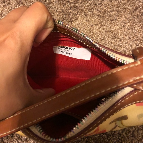 Real Dooney & Bourke Original purse!!! - Picture 8 of 8